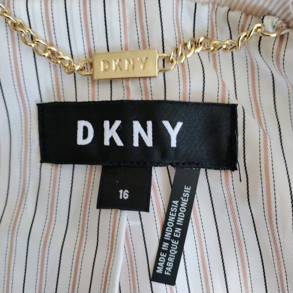 DKNY Blazer Oversized Sz 16 Soft Peach GOLD Buttons Long Jacket Avante Garde NEW - Picture 7 of 14